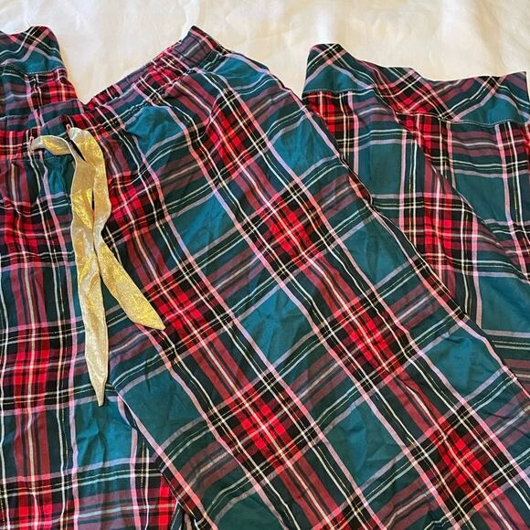 Victorias Secret Flannel Pajama Set NWT - Picture 6 of 9